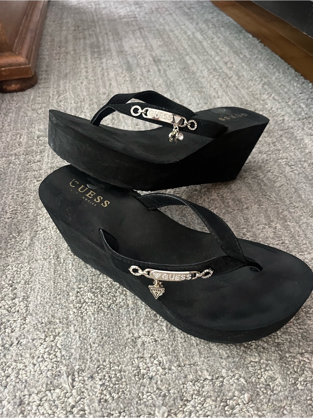 GUESS Black Wedge Flip-Flop Sandals with Silver Logo Accent